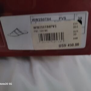 White Valentino Garavani thongs size 39 size 8 USA